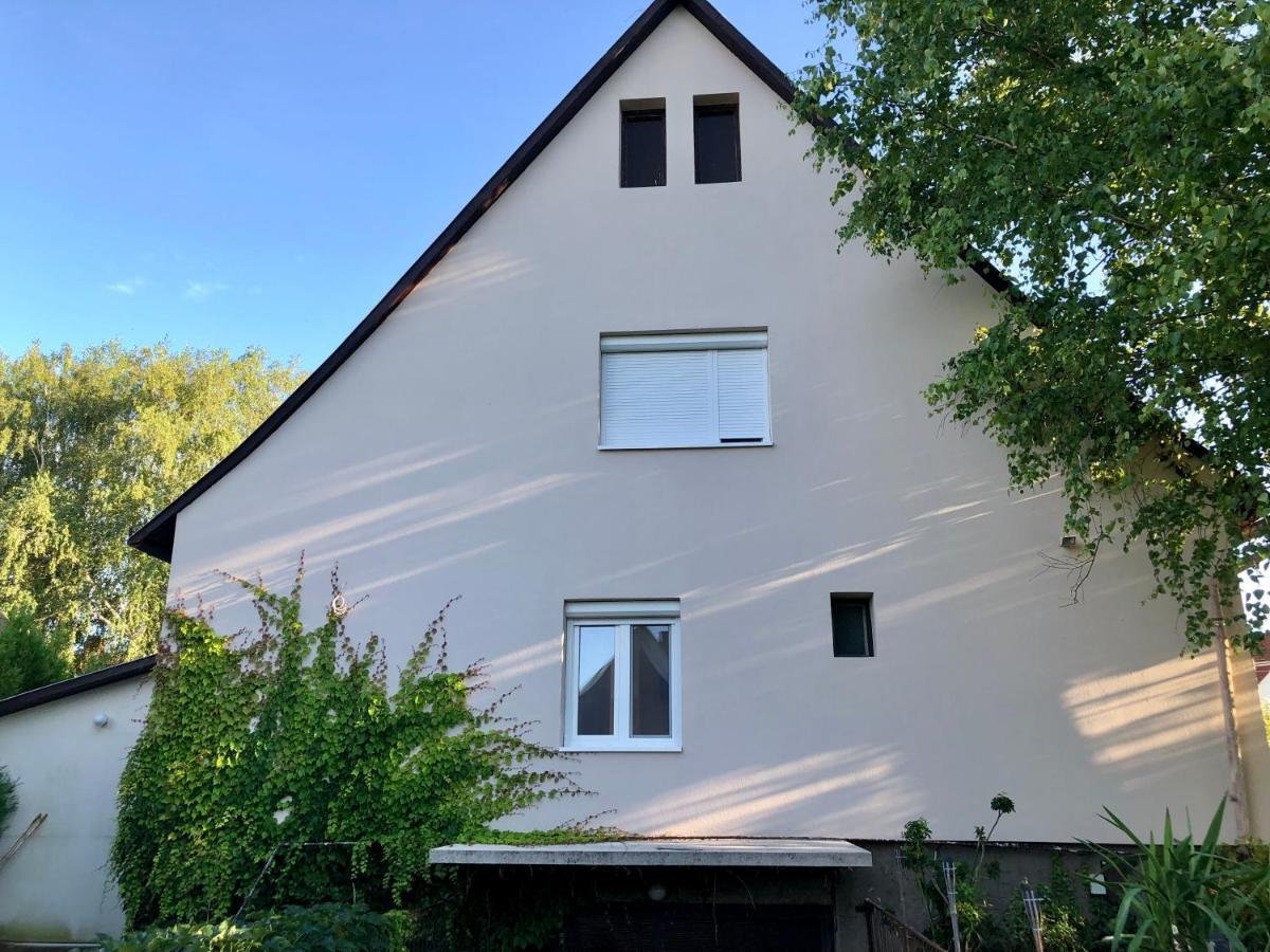 Veranda Apartman Ньиредьхаза Экстерьер фото