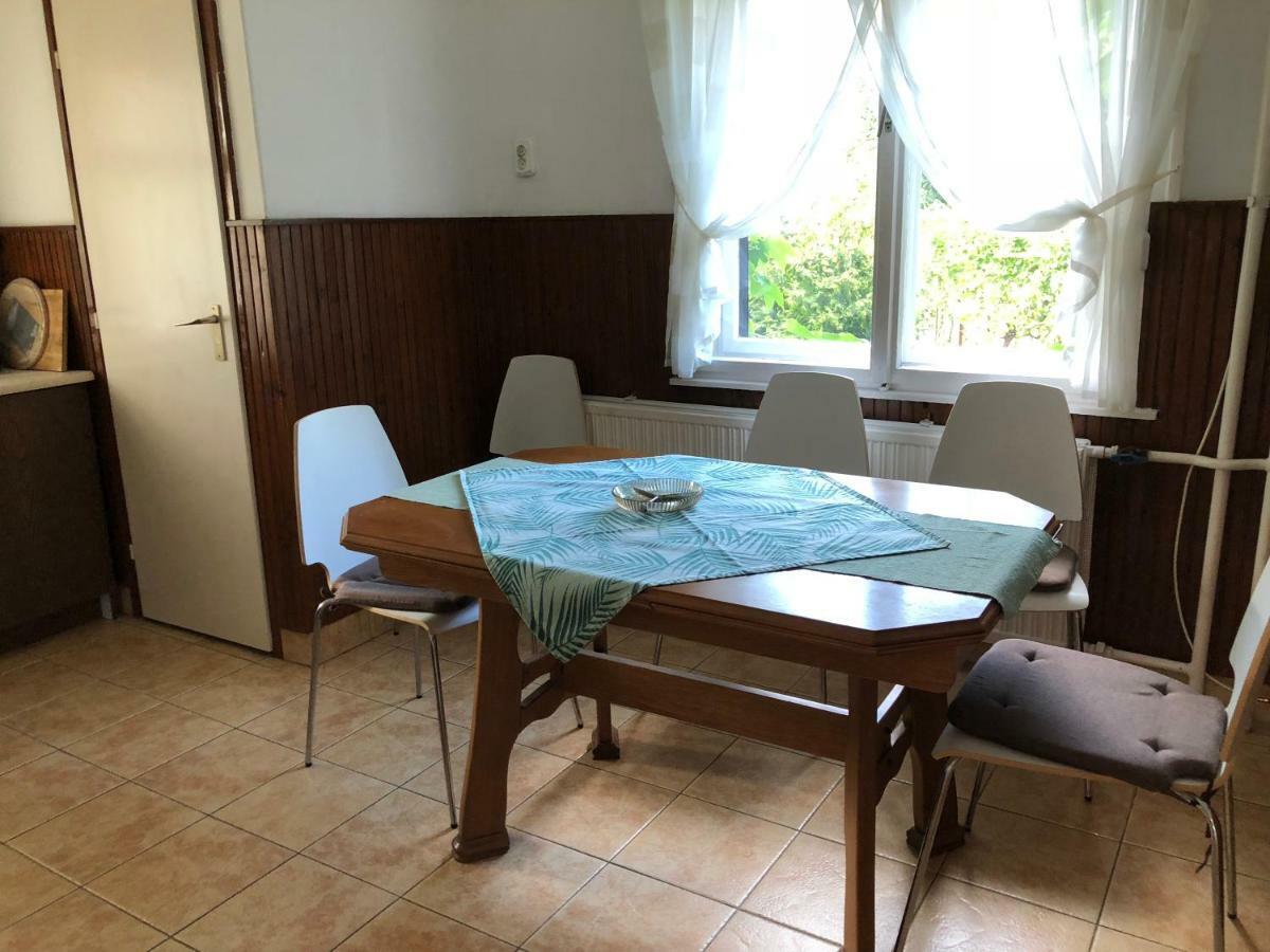 Veranda Apartman Ньиредьхаза Экстерьер фото